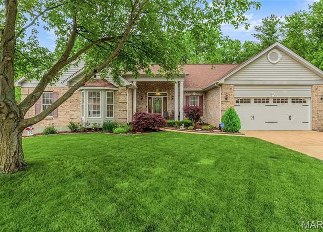 Property at 211 Cobblefield Ct, Wildwood, MO 63011, 4 beds, 3.5 baths