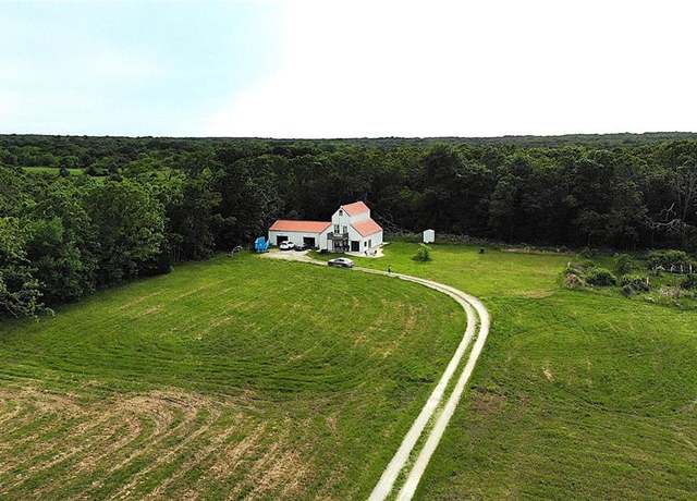 Property at 11370 County Road 5220, Rolla, MO 65401, 2 beds, 2.5 baths