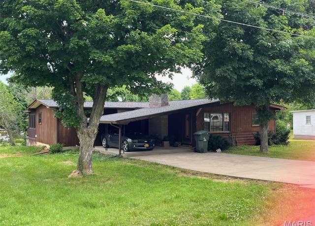 Property at 711 Nicholson Dr, Potosi, MO 63664, 3 beds, 2 baths