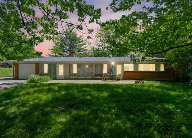 Property at 757 Elkington Ln, Olivette, MO 63132, 3 beds, 2 baths