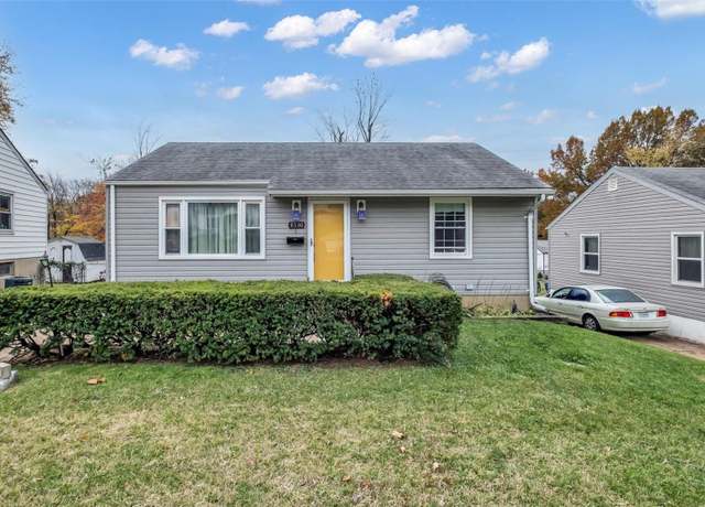 Property at 8580 Harold Dr, St Louis, MO 63134, 3 beds, 2 baths
