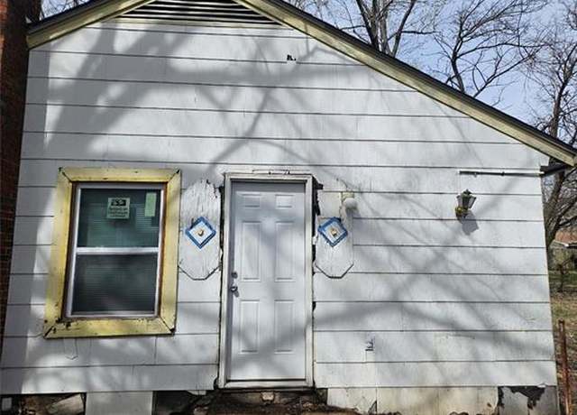 Property at 10104 Prince Dr, St Louis, MO 63136, 2 beds, 1 bath