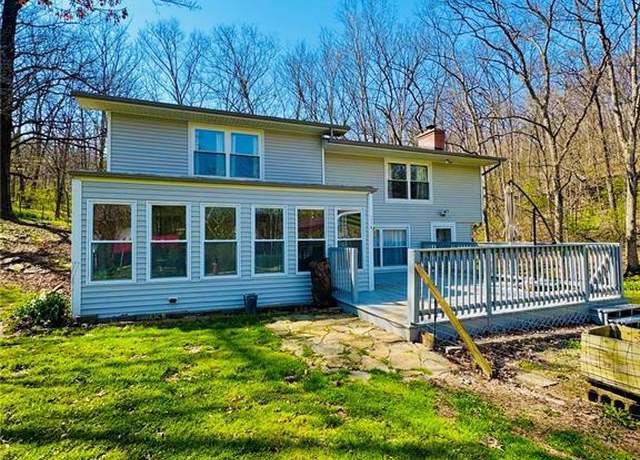 Property at 1118 Mcintosh Hill Rd, Foley, MO 63347, 2 beds, 2 baths