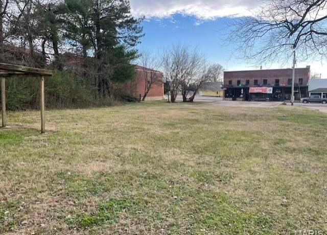 Property at 208 E Richardson, Puxico, MO 63960