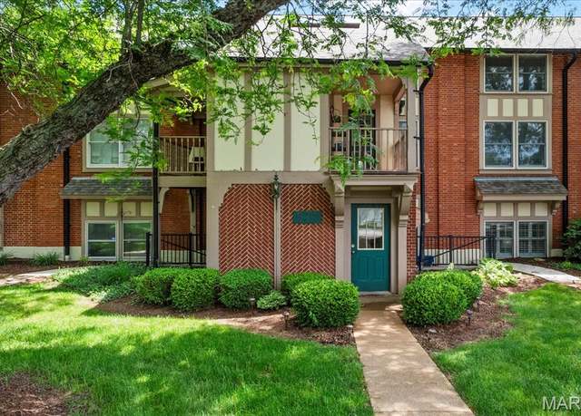 Property at 537 Colebrook Dr Unit C, Webster Groves, MO 63119, 2 beds, 2.5 baths