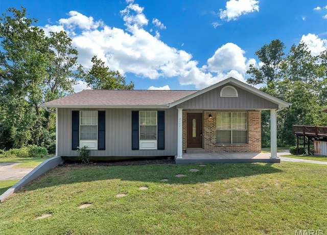 Property at 2127 Pomme Rd, Arnold, MO 63010, 3 beds, 1.5 baths