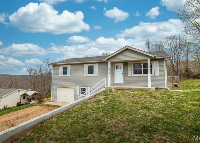 Property at 15105 Transit Rd, St Robert, MO 65584, 4 beds, 2 baths