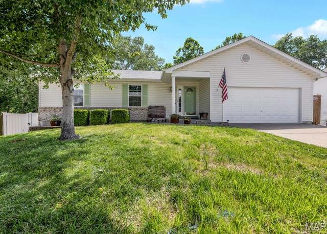 Property at 7 Mcclay Village Cir, St Peters, MO 63376, 3 beds, 3 baths