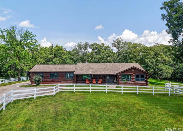 Property at 21 Timberland Dr, Foristell, MO 63348, 4 beds, 4 baths