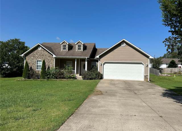 Property at 3031 Saddlebrook Trl, Poplar Bluff, MO 63901, 3 beds, 2 baths