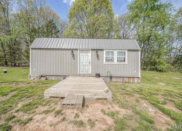 Property at 23426 Maries Road 417, Belle, MO 65013, 1 bed, 1 bath