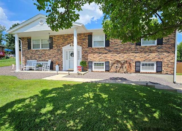 Property at 22 Settlers Trl, Hannibal, MO 63401, 4 beds, 3 baths