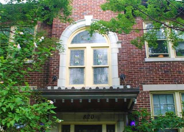 Property at 820 Pennsylvania Ave, University City, MO 63130, 8 beds, 4 baths