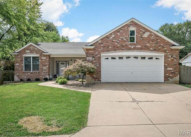 Property at 446 Nantucket Dr, St Charles, MO 63301, 3 beds, 3 baths