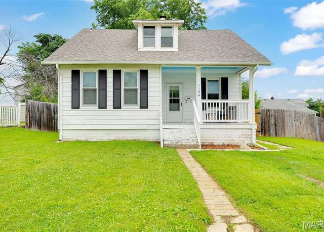 Property at 1106 N Oak St, Union, MO 63084, 3 beds, 1 bath