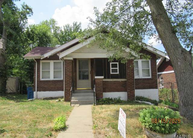 Property at 3207 Elsworth Pl, St Louis, MO 63121, 2 beds, 2 baths