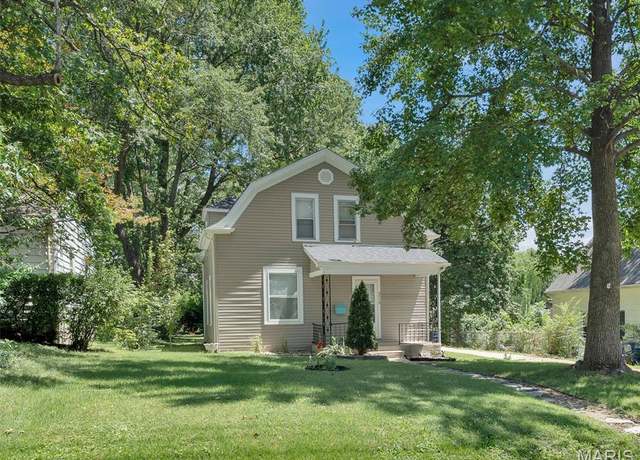 Property at 3710 Boswell Ave, St John, MO 63114, 3 beds, 1.5 baths