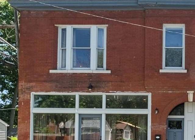 Property at 4418 Connecticut St, St Louis, MO 63116, 2 beds, 2.5 baths
