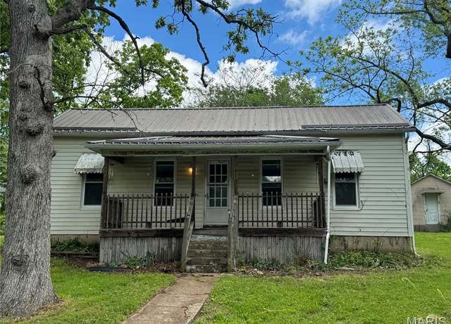 Property at 101 S Elm St, Dixon, MO 65459, 2 beds, 1 bath