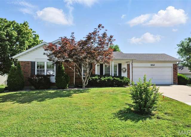 Property at 1162 Spencer Rd, St Peters, MO 63376, 3 beds, 3 baths