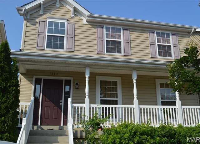 Property at 1313 Commons Cir, Cottleville, MO 63304, 3 beds, 2.5 baths