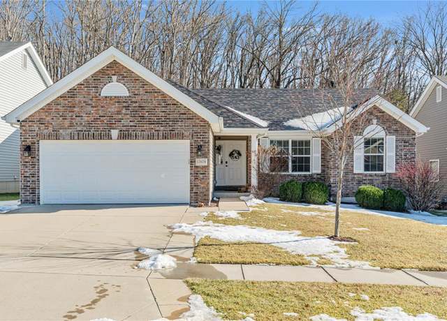 Property at 17678 Trailmark Ct, Eureka, MO 63025, 3 beds, 2 baths