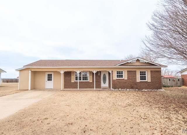 Property at 1603 Stokelan Dr, Malden, MO 63863, 4 beds, 1 bath