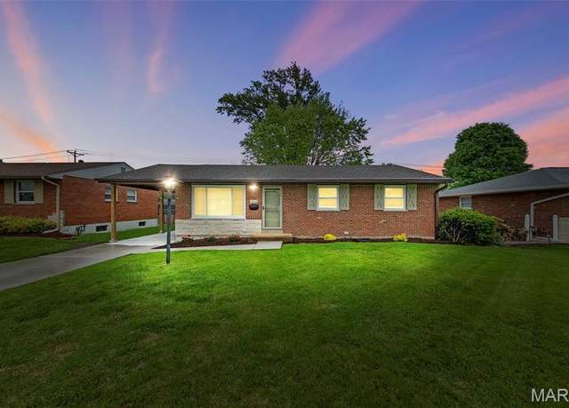 Property at 4007 Greenmeadows Dr, St Louis, MO 63123, 3 beds, 1.5 baths