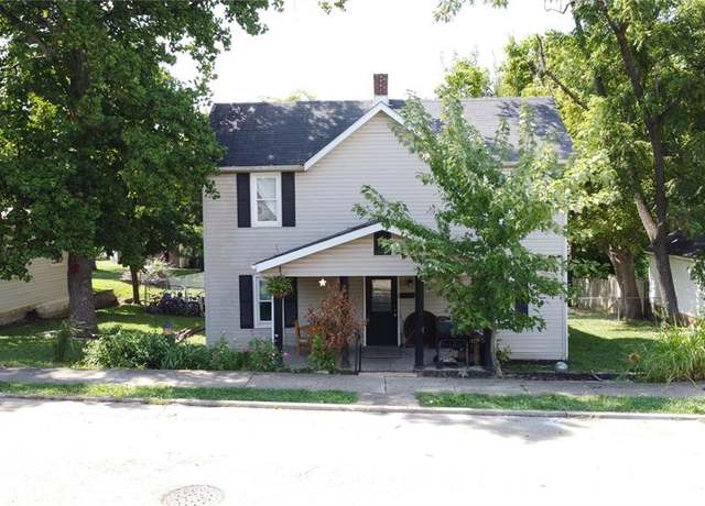Property at 213 Francis St, Bonne Terre, MO 63628, 4 beds, 1.5 baths
