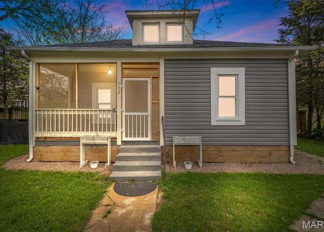 Property at 312 Mill St, Park Hills, MO 63601, 2 beds, 1 bath