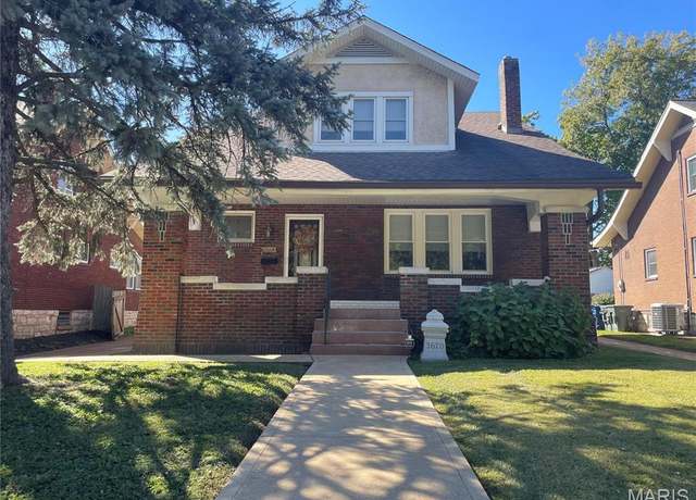 Property at 3670 Loughborough Ave, St Louis, MO 63116, 3 beds, 1.5 baths