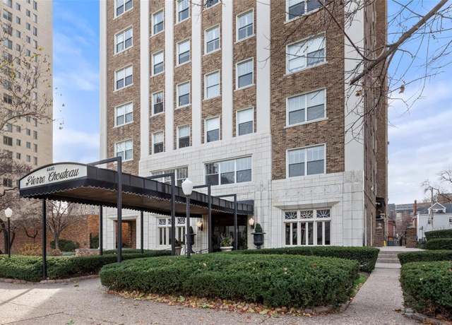 Property at 4440 Lindell Blvd #701, St Louis, MO 63108, 3 beds, 2 baths