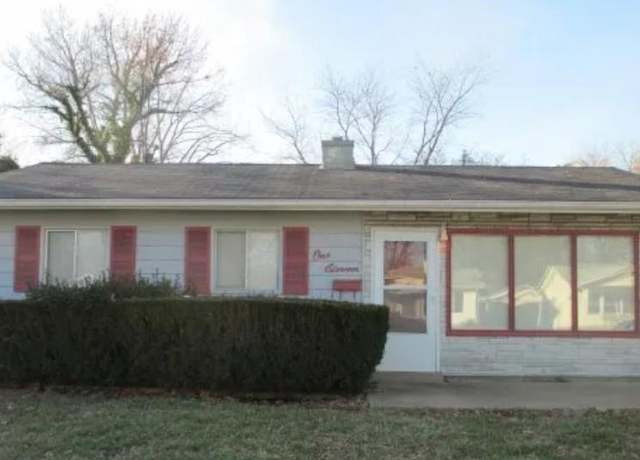 Property at 111 Saint Leo Dr, Cahokia, IL 62206, 3 beds, 1 bath