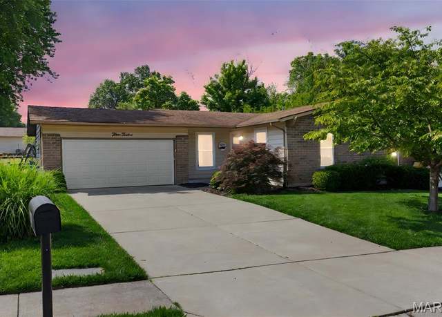 Property at 312 Gum Tree Dr, St Charles, MO 63301, 3 beds, 2 baths