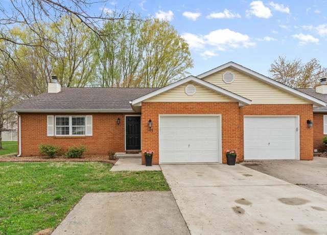 Property at 108 Twin Oak Dr, Belleville, IL 62221, 2 beds, 2 baths