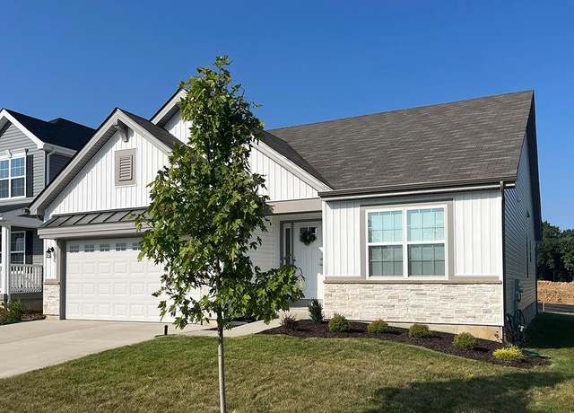 Property at 16804 River Stone Dr, Florissant, MO 63031, 3 beds, 2 baths