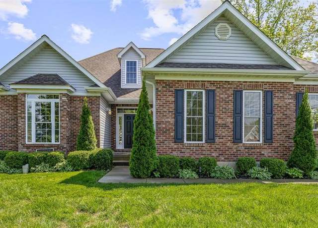Property at 412 Wellington Pl, Farmington, MO 63640, 3 beds, 2.5 baths