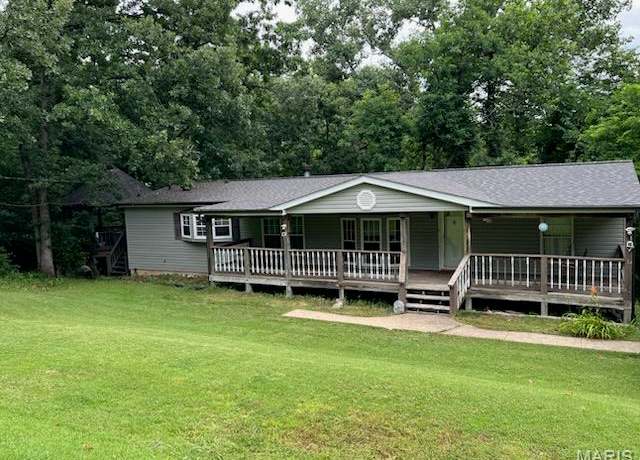 Property at 9822 Woodland Rd, Hillsboro, MO 63050