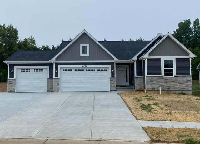 Property at 1805 Greg Dr, De Soto, MO 63020, 3 beds, 2 baths