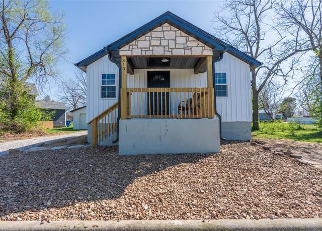 Property at 310 North St, Lebanon, MO 65536, 2 beds, 1 bath