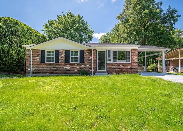 Property at 2224 Northernlimits Dr, Florissant, MO 63031, 3 beds, 1 bath