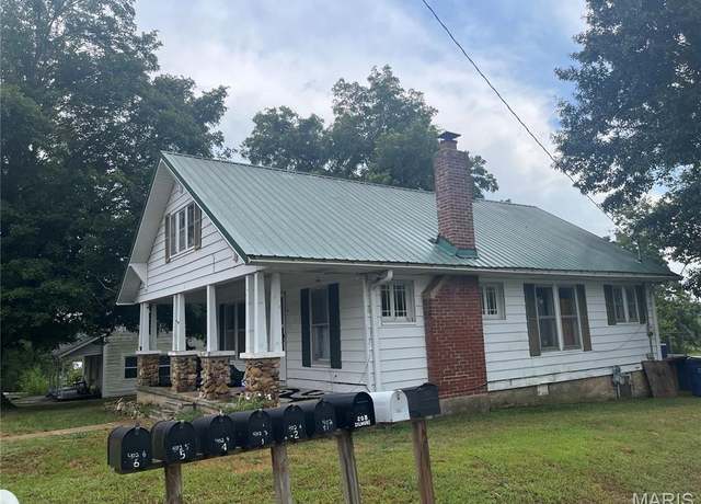 Property at 301 Gilmore St, Marble Hill, MO 63764, 3 beds, 1 bath