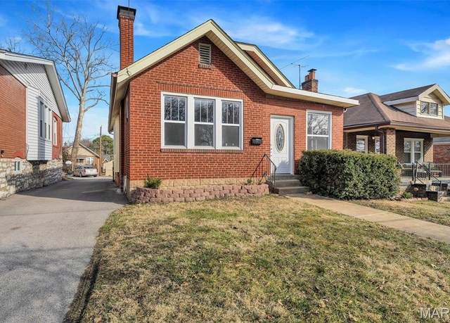 Property at 1502 Bredell Ave, St Louis, MO 63117, 3 beds, 2 baths