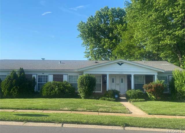 Property at 3435 Saint Catherine St, Florissant, MO 63033, 4 beds, 3 baths