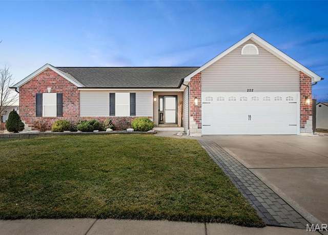 Property at 222 Hartford Glen Ct, Wentzville, MO 63385, 4 beds, 2.5 baths