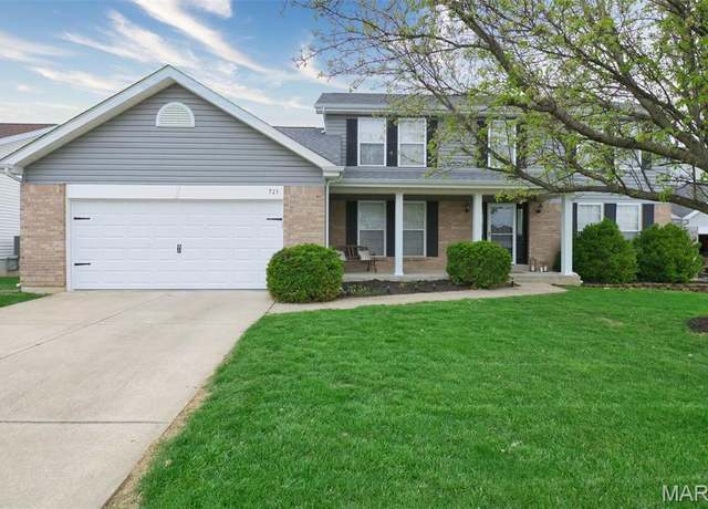 Property at 721 Autumn Glen Ln, Wentzville, MO 63385, 4 beds, 3.5 baths