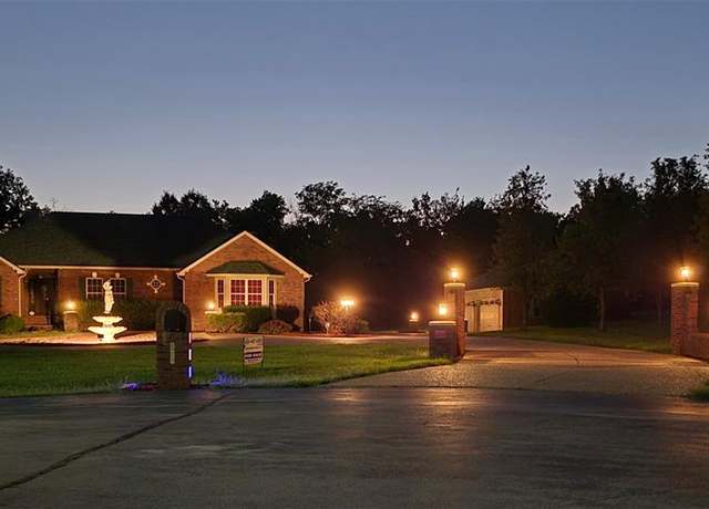 Property at 103 Talon Ct, Wentzville, MO 63385, 3 beds, 3 baths