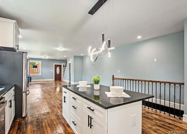 Property at 4224 California, St Louis, MO 63111, 3 beds, 2.5 baths