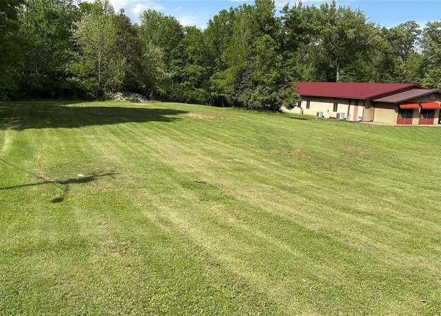 Property at 1019 E Main St, Sparta, IL 62286