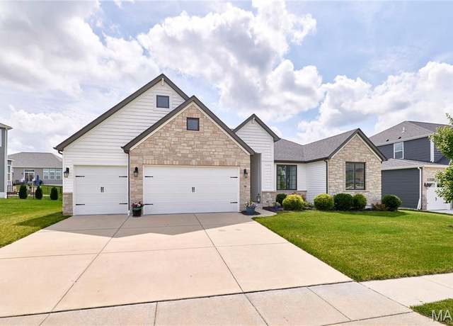 Property at 744 Bretton Trails Dr, Lake St Louis, MO 63367, 3 beds, 2.5 baths
